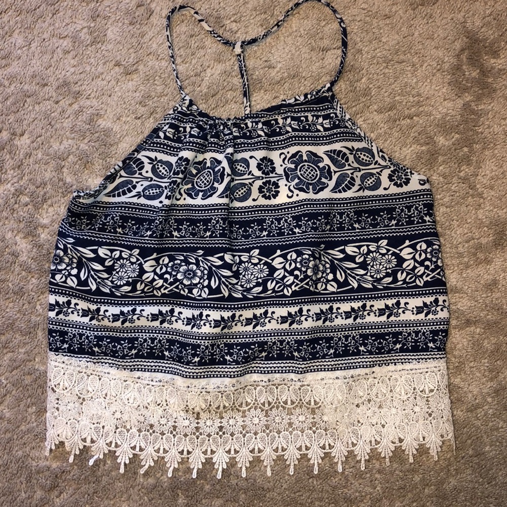 Crop top bundle - Picture 7 of 8